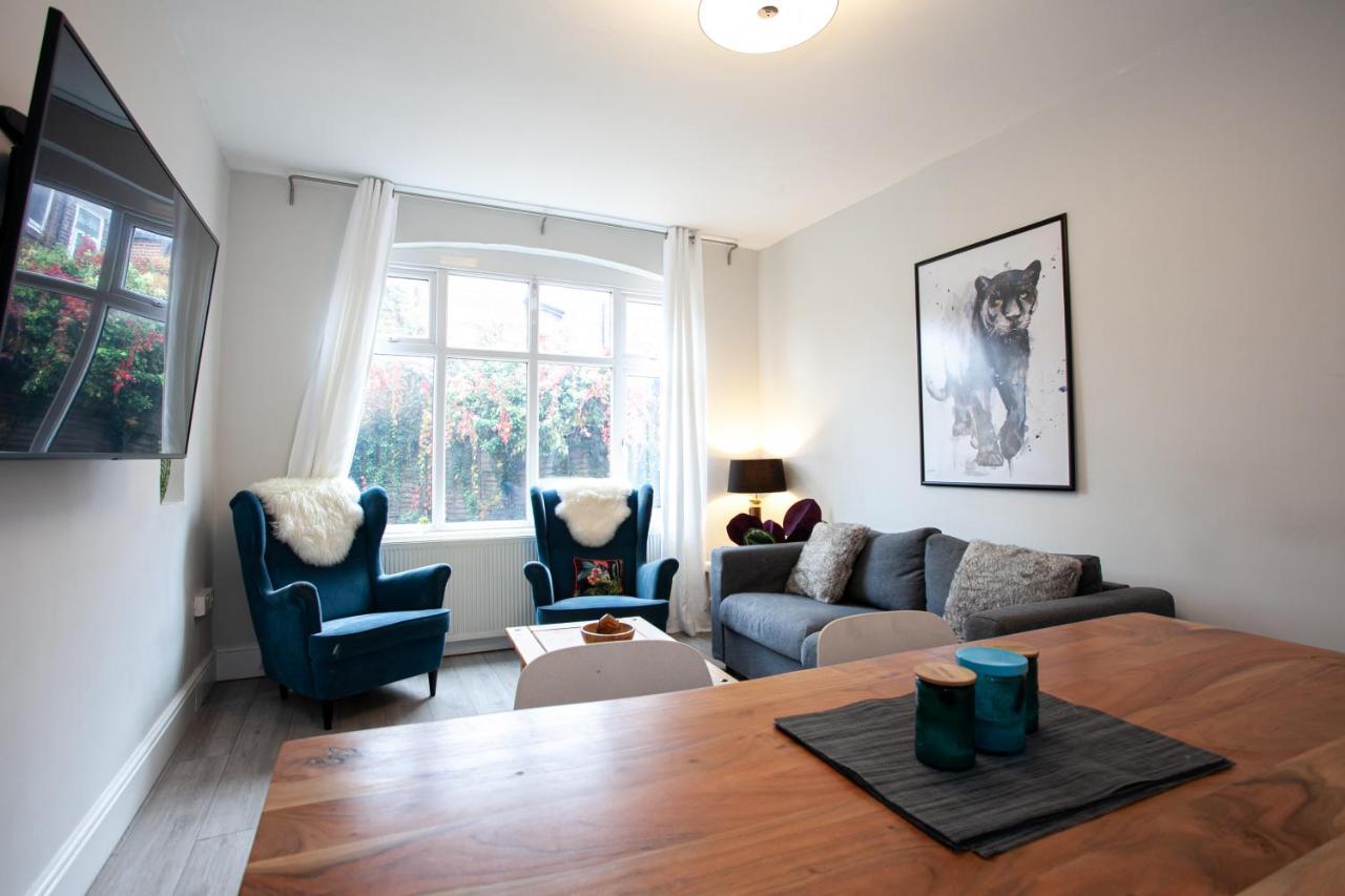 The Safari House - Your Ultimate Relaxation Destination Manchester Bagian luar foto